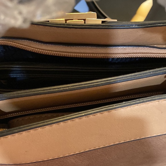 Dasein triple compartment tote purse - Picture 3 of 4